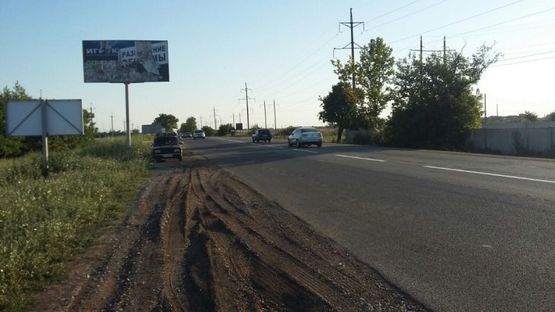 Фото рекламної площини за адресою Объездная дорога 17+00 Б в стор клеверн моста