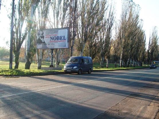 Фото рекламной плоскости по адресу ул. К. Либкнехта (р-н путепровода)