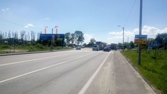 Фото рекламной плоскости по адресу вул.Городоцька до Епіцентру