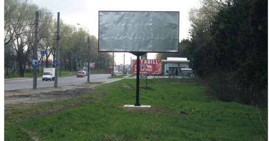 Фото рекламної площини за адресою вул. 15 Квітня