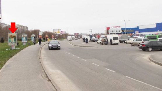 Фото рекламной плоскости по адресу Заречанская ул., 11, возле супермаркета "Епицентр", "Таврия", №6