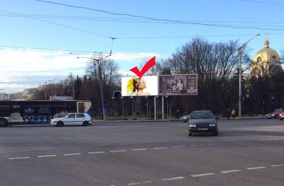 Фото рекламной плоскости по адресу вул.Стрийська-вул.Наукова, до центру