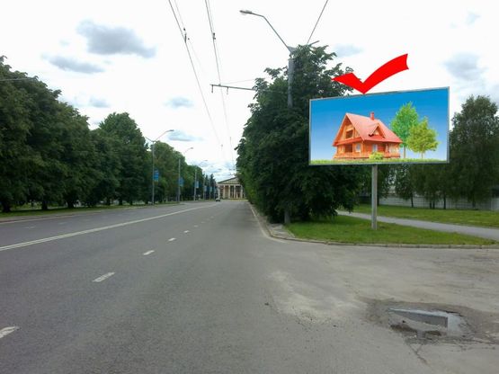 Фото рекламной плоскости по адресу вул.Любінська 168а, готель Тустань