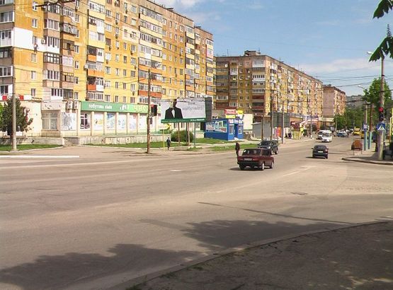 Фото рекламной плоскости по адресу ул. Вокзальная (ул. Окт. Революции), р-к Босфор