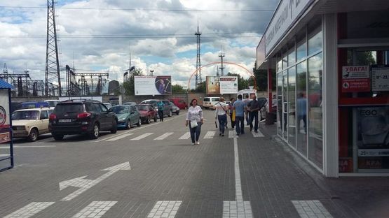 Фото рекламної площини за адресою Кукурудзяна (Виїзд з Епіцентра) правий