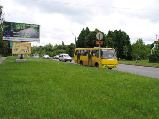 Фото рекламної площини за адресою ул. Киевская