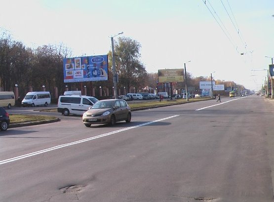 Фото рекламной плоскости по адресу ул. Е. Тельнова (пр. Правды), маг "Спутник" - автовокзал