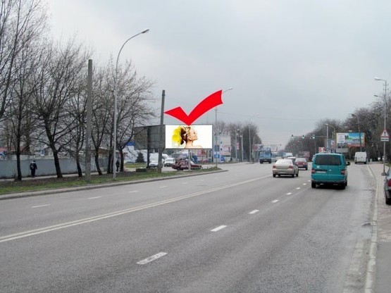 Фото рекламной плоскости по адресу вул.Липинського-вул.Промислова, до центру