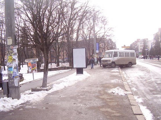 Фото рекламної площини за адресою Галицька КРЕЗ ст. Б