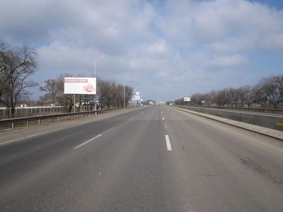 Фото рекламной плоскости по адресу Трасса  Киев-Одесса 453+00  Б (в стор. Киева)