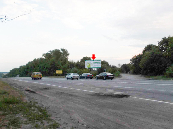 Фото рекламної площини за адресою Выезд на Каменец-Подольский, Черновцы, Метеостанция