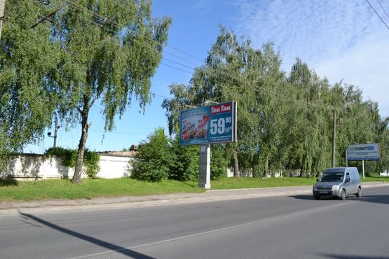 Фото рекламной плоскости по адресу вул. Конякіна (напроти ТЦ "Аверс")