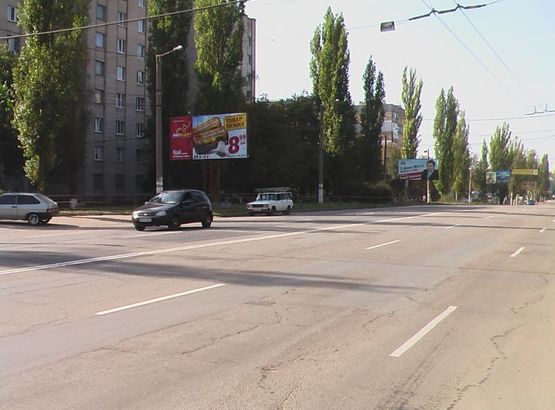 Фото рекламной плоскости по адресу ул. Полтавская, м-н Брейн