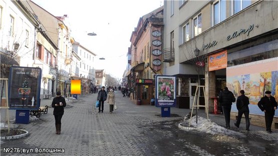 Фото рекламной плоскости по адресу вул.Волошина(Райффайзенбанк), піш.зона, напр.-вул.Капітульна