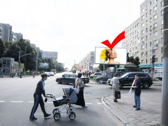 Фото рекламной плоскости по адресу вул.В.Великого 26, McDonalds