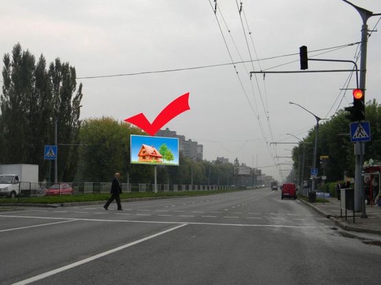 Фото рекламной плоскости по адресу вул.Стрийська 59, ринок Підземний, з центру