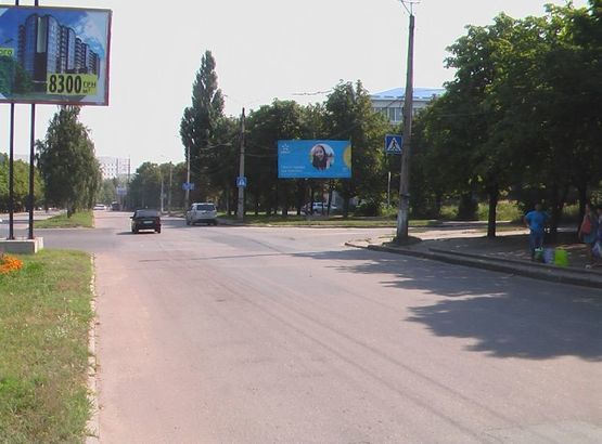 Фото рекламной плоскости по адресу ул. Ю. Коваленка (ул. М. Конева), ул. Пацаева