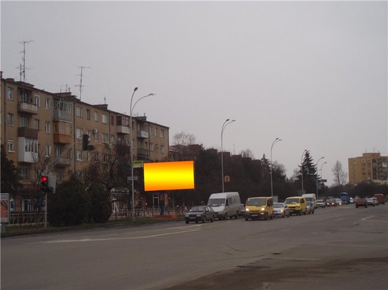 Фото рекламной плоскости по адресу просп.Свободи-Швабська-Минайська(перехрестя), навпроти гот.Закарпаття, напр.-пл.Кірпи