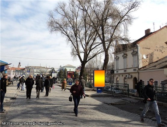 Фото рекламної площини за адресою пл.Ш.Петефі(вихід на пішох.міст), піш.зона, напр-пл.Театральна