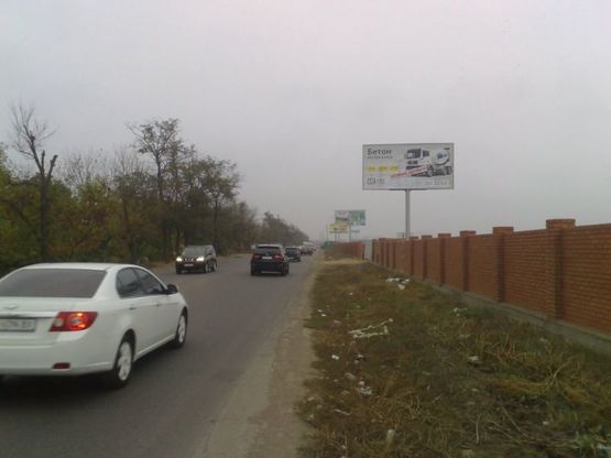 Фото рекламної площини за адресою Одесса-Черн-ка (МЕТРО 2) 2+00 А (в город)