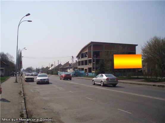 Фото рекламной плоскости по адресу вул.Минайська,42(близ Кінопалацу Доміон), виїзд з міста в напрямку м.Чоп, напр.-с.Минай