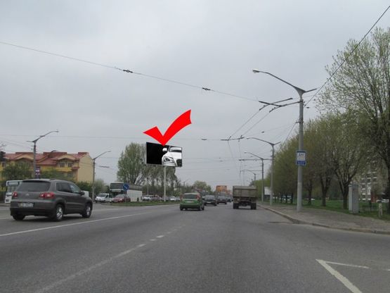 Фото рекламной плоскости по адресу вул.Стрийська 105, до центру