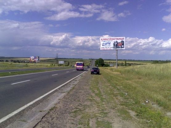 Фото рекламної площини за адресою Одесса-Николаев 22+400 А (в стор. Николаева)