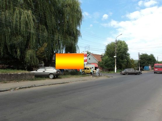 Фото рекламної площини за адресою вул.Червоноармійська (Маркет Фуршет), напрям-Хуст