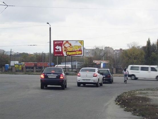 Фото рекламной плоскости по адресу Винниченко пр. - Гоголя ул.