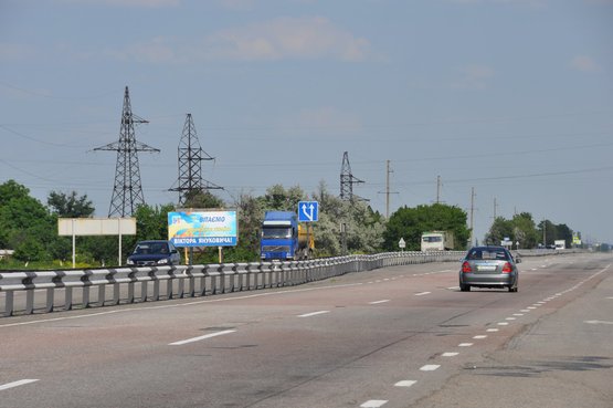 Фото рекламної площини за адресою Донецьке шосе, напрям до м. Донецьк