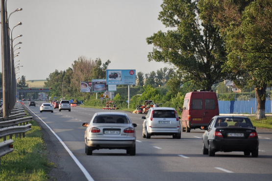 Фото рекламної площини за адресою пр-т Слобожанський - ж/м "Золоті ключі", до Епіцентру, смт Слобожанське