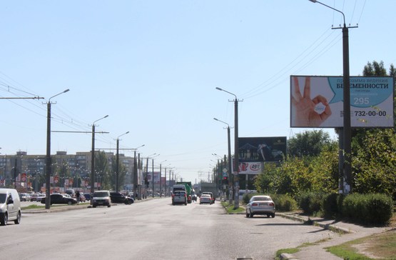 Фото рекламной плоскости по адресу вул. Березинська, навпроти входу в гіпермаркет "Олді", ТЦ "Караван"