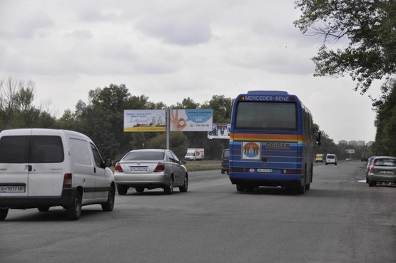 Фото рекламної площини за адресою вул. М. Малиновського, поворот до Придніпровська, розподільник, в сторону ж/м "Сонячний" лівий