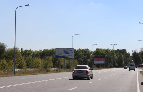Фото рекламної площини за адресою Дорога до аеропорту 