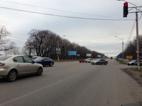 Фото рекламної площини за адресою Запорізьке шосе - вул. Панікахи, світлофор