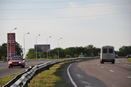 Фото рекламной плоскости по адресу Запорізьке шосе, с. Новоолександрівка - в'їзд до м. Дніпро (с. Братське)