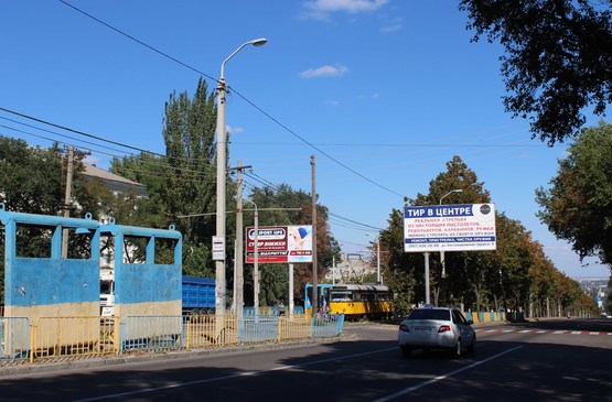 Фото рекламної площини за адресою вул. Робоча, б. 62 - вул. Ньютона