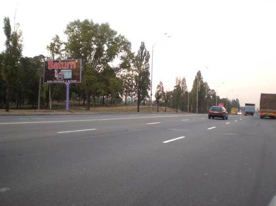 Фото рекламной плоскости по адресу пр.Броварской, ул.Малишко,21  направление на Братиславскую