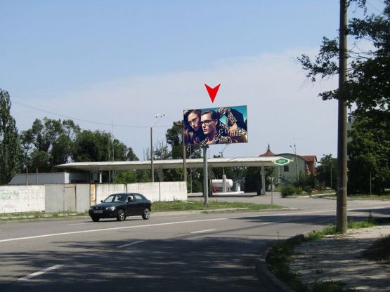 Фото рекламної площини за адресою m027B,вул. Космічна, 30, АЗС Sentosa Oil