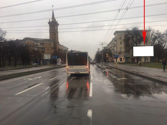 Фото рекламной плоскости по адресу Zp002A,Соборний просп. - Верхня вул.