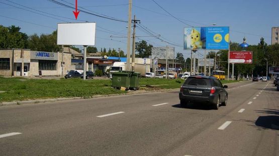 Фото рекламной плоскости по адресу t033B,вул. Робоча, 8