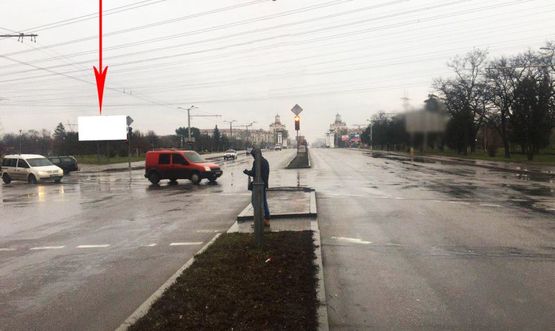Фото рекламной плоскости по адресу Zp002B,Соборний просп. - Верхня вул.