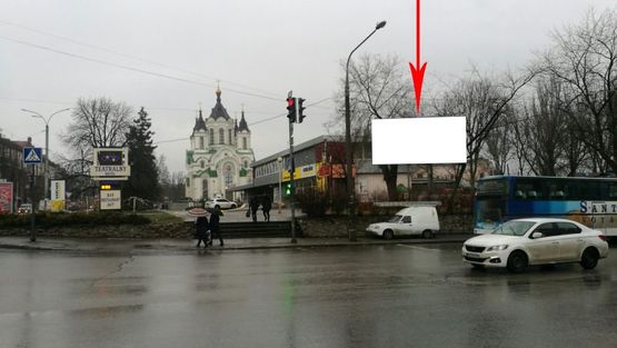 Фото рекламной плоскости по адресу Zp004A,Соборний просп. - Троїцька вул.