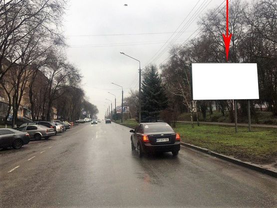 Фото рекламной плоскости по адресу Zp008A,Незалежної України вул. - Гагаріна вул.