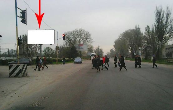 Фото рекламной плоскости по адресу дз01Б,вул. Січеславський шлях навпроти магазину "Експрес" (біля ж/д станції), біля світлофора