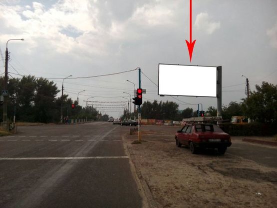 Фото рекламной плоскости по адресу дз24А,бульв. Будівельників - просп. Металургів, біля світлофора