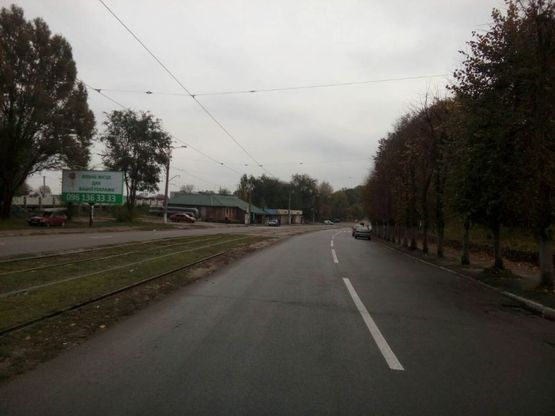 Фото рекламной плоскости по адресу дз37Б,пр. Василя Стуса - вул. Бурхана (район з/д платформи)