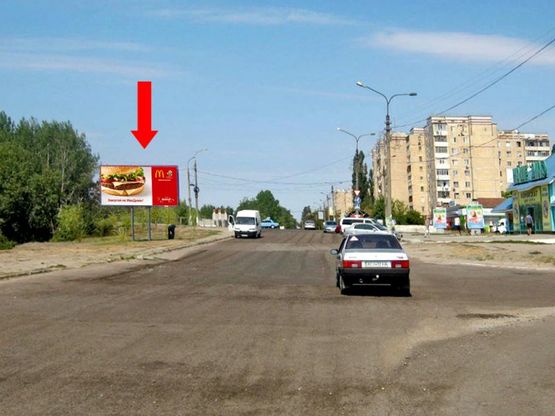 Фото рекламной плоскости по адресу дз62Б,просп. Металургів (навпроти "Наше Діло")