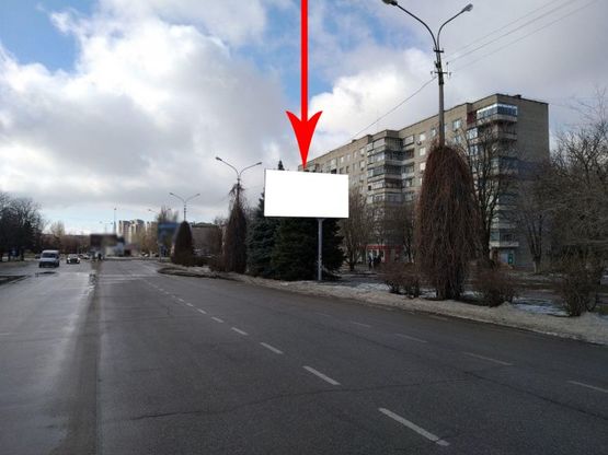Фото рекламной плоскости по адресу Нп19А,вул.Першотравнева, навпроти АЗС