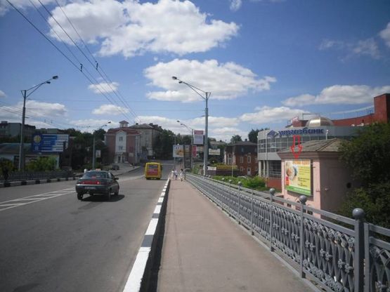 Фото рекламной плоскости по адресу м. Рівне, вул. Соборна, в районі перехрестя з вул. П. Дорошенка